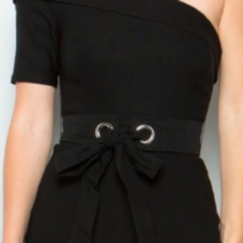 💐NWT Black One Shoulder Belted Dress - Picture 3 of 4