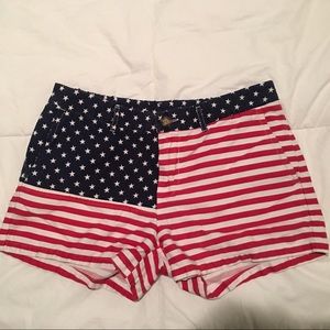 Chubbies Miss Mercia women’s shorts, size large.