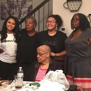 Meet your Posher, Brenda