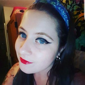 Meet your Posher, Beverly