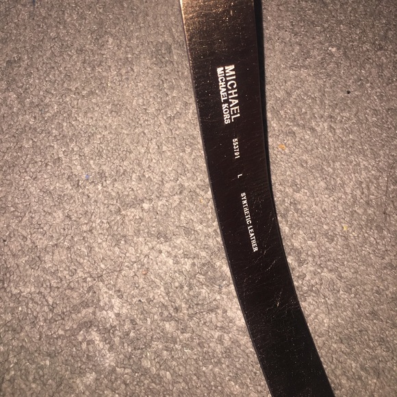 Fresh out the box - Picture 2 of 3