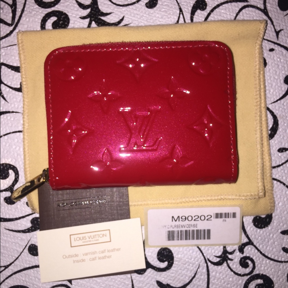 Louis Vuitton Vernis Zippy