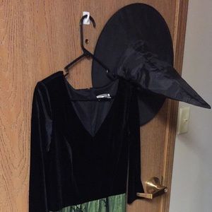 Witch Costume 🎃