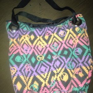 Ladies peace sign shoulder purse worn but nice