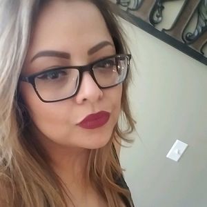 Meet your Posher, Karla