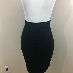 Express Pleated Black Skirt. Size 0. NWT. Express Pleated Black Skirt. Size 0. NWT.