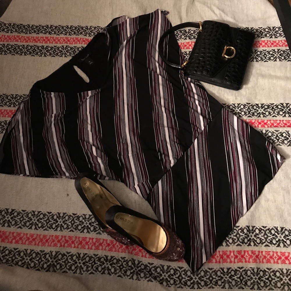 White House Black Market dress top med stripes