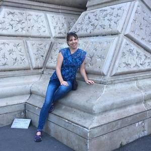 Meet your Posher, Annette