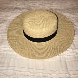 H&M Beige Straw Hat M (56) H&M Beige Straw Hat M (56)