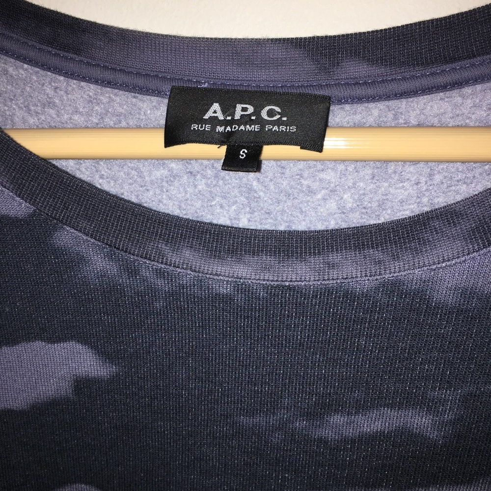 A.P.C camo sweater size small - Picture 2 of 3