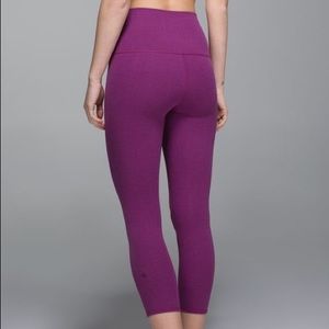 Lululemon Wunder Under Roll Out Crop Size 4