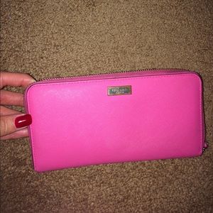 Kate spade wallet Kate spade wallet