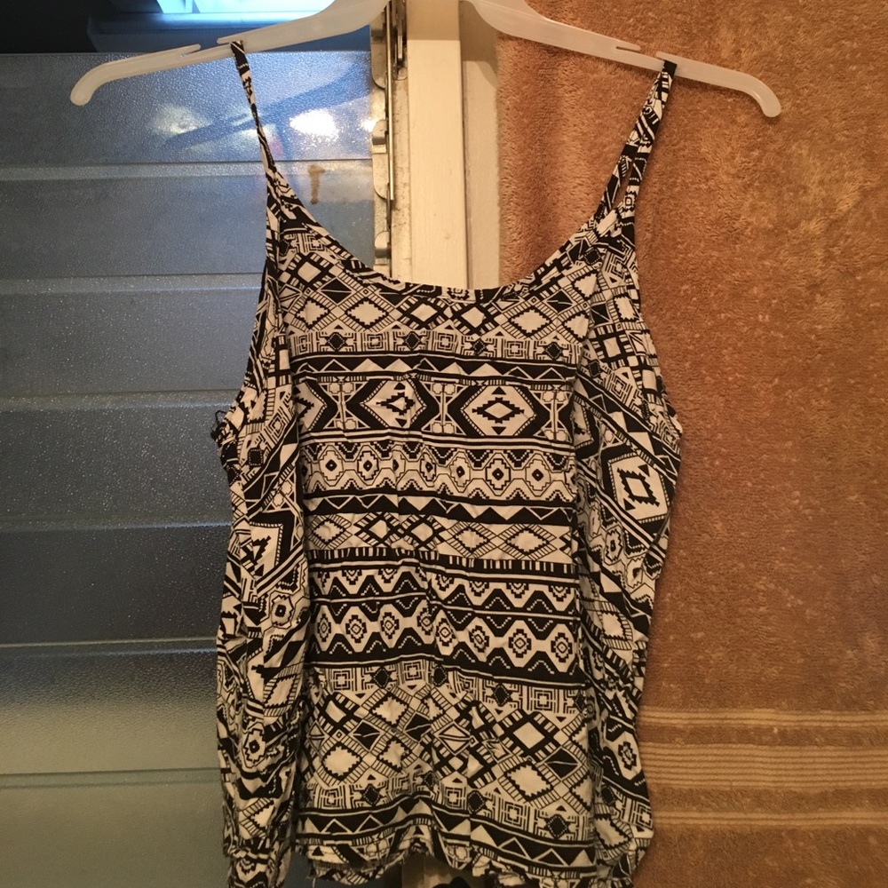 PRINTED TANK TOP