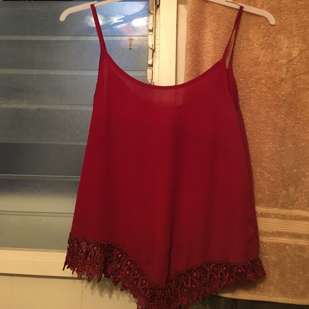 MAROON TANK TOP
