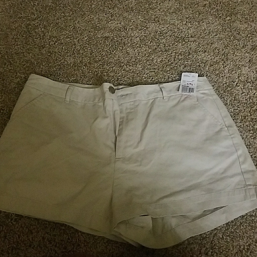 Khaki shorts