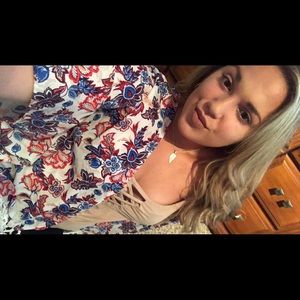 Meet your Posher, Denise