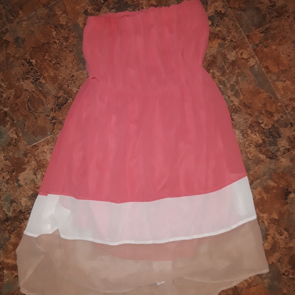 Strapless dress