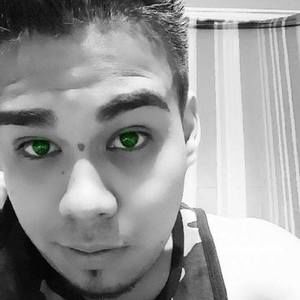 Meet your Posher, Alex