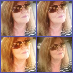 Meet your Posher, Dinah