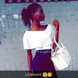 Meet your Posher, Olaronke