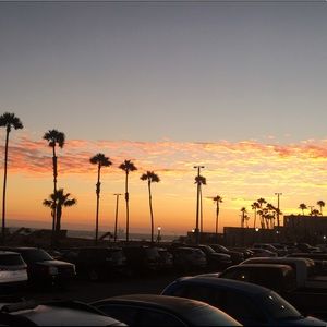 Meet your Posher, Emi