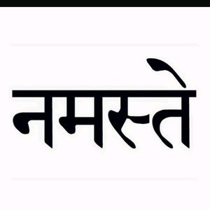 Meet your Posher, Lora