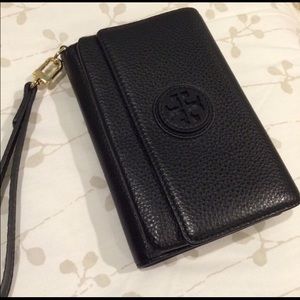Tory Burch wallet with smart phone case