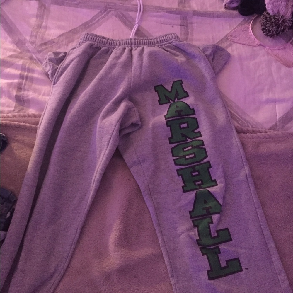 sweat pants