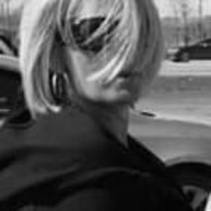 Meet your Posher, Nikki