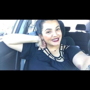 Meet your Posher, Isabel