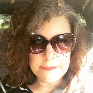 Meet your Posher, Tracy