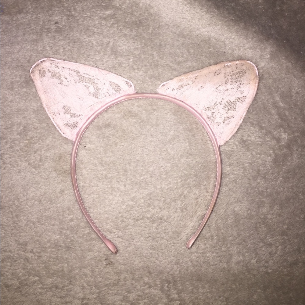 ears