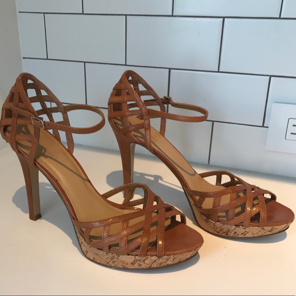 Nine West Tan Sandals