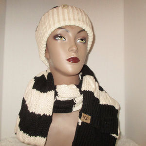 Ugg U1057 Women's Hat and Scarf Set Ugg U1057 Women's Hat and Scarf Set