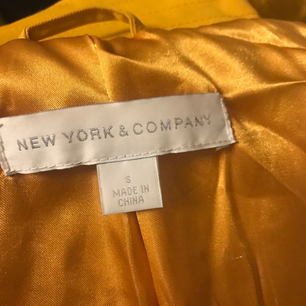 Jacket - Picture 2 of 4