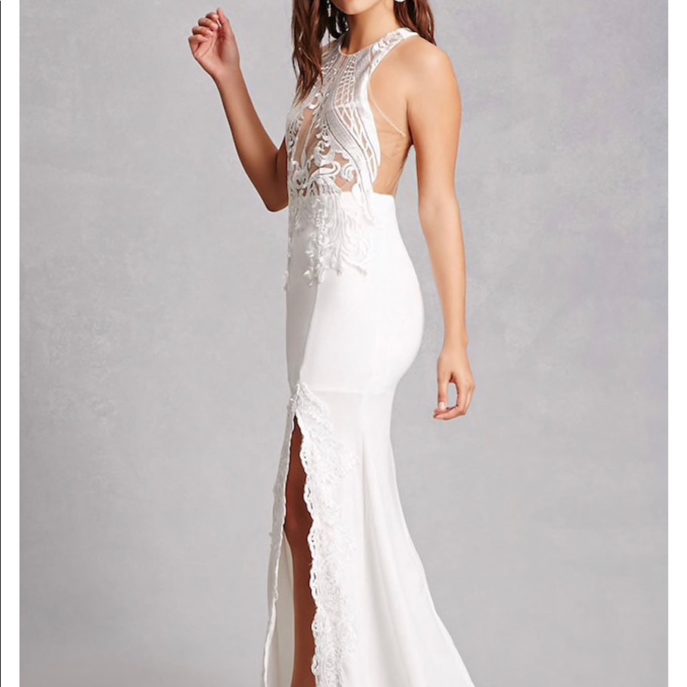 Long white dress