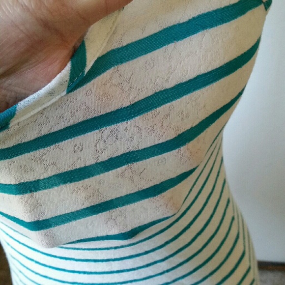 Striped sheer lace racerback tank top - Picture 5 of 6