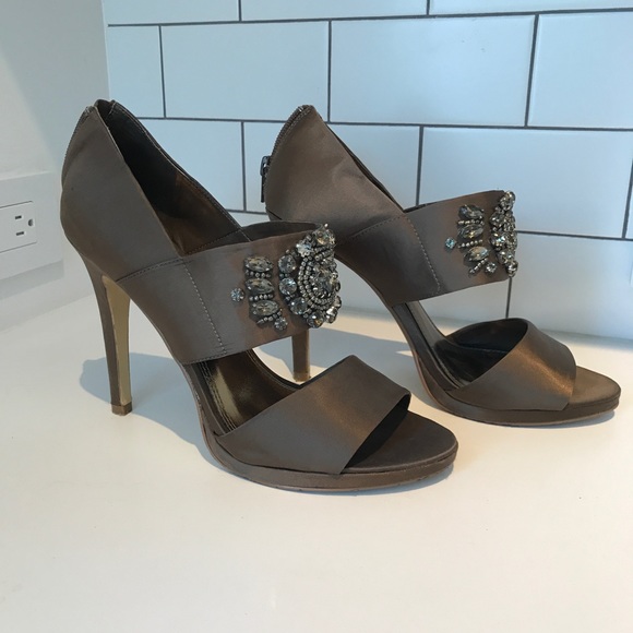 Embellished Strap Heels - Picture 3 of 6