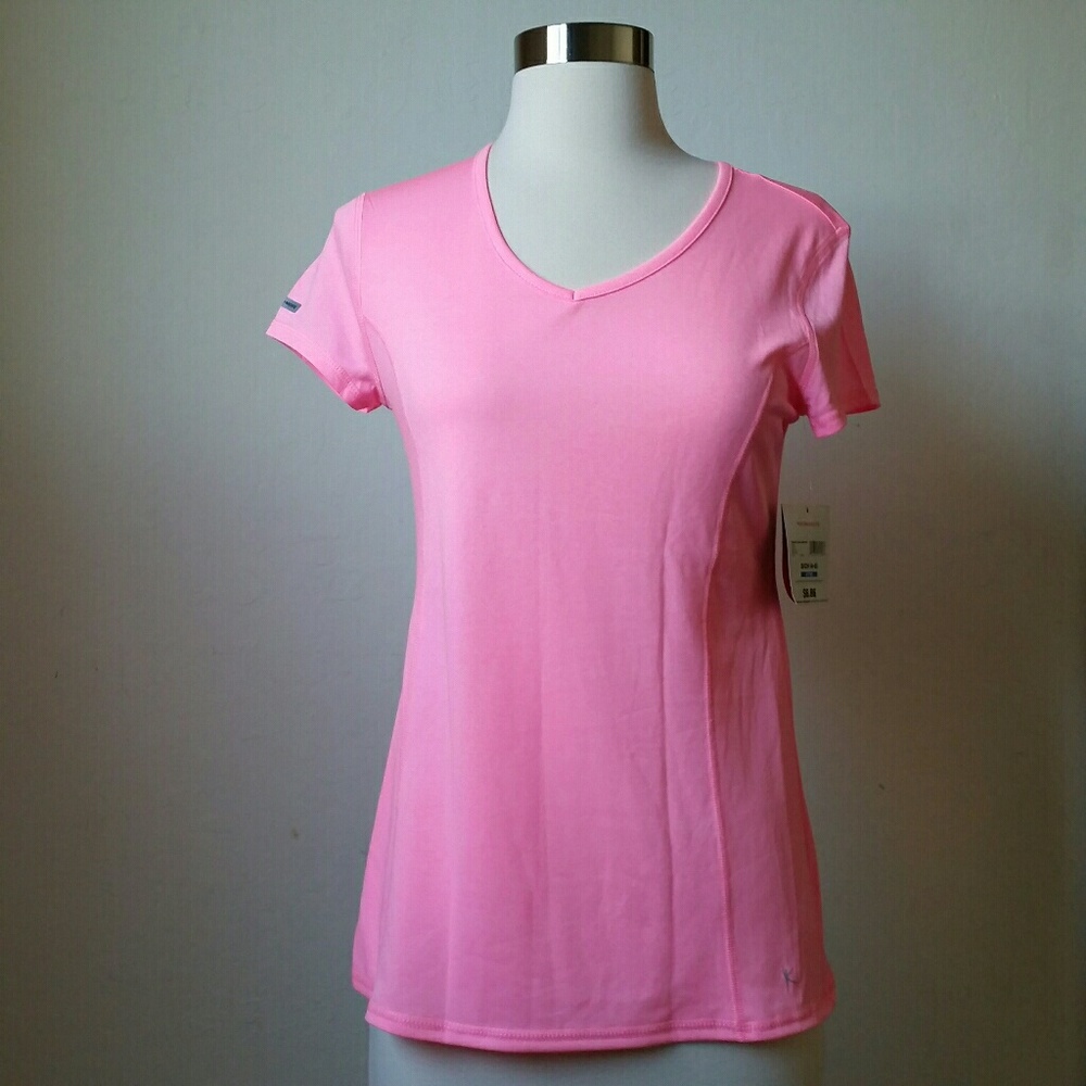 Neon pink breathable work out shirt