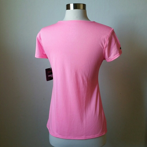 Neon pink breathable work out shirt - Picture 2 of 6