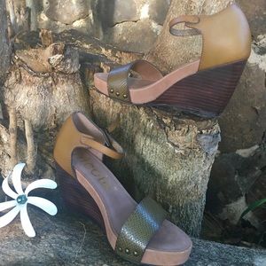 🦋Nicole - Savannah Wedge Sandal🦋