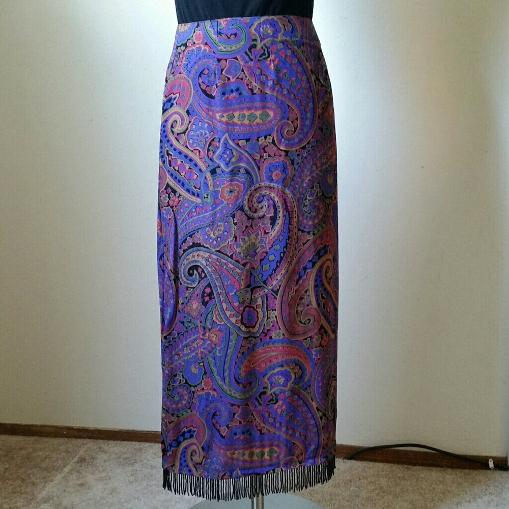 Artsy Paisley long skirt