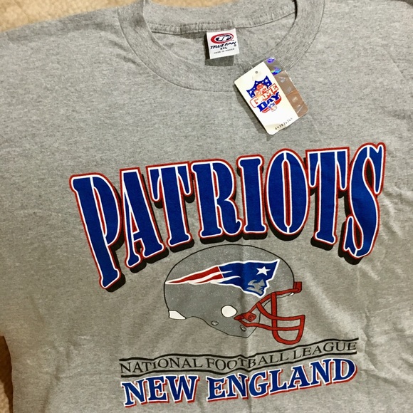 True Fan New Gray T shirt. SZ 3X - Picture 2 of 3