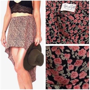 Brandy Melville John Galt Floral Chiffon Skirt Brandy Melville John Galt Floral Chiffon Skirt