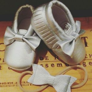Matching Silver​ Baby Leather Moccasin Soft Sol