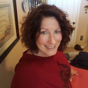 Meet your Posher, Pam