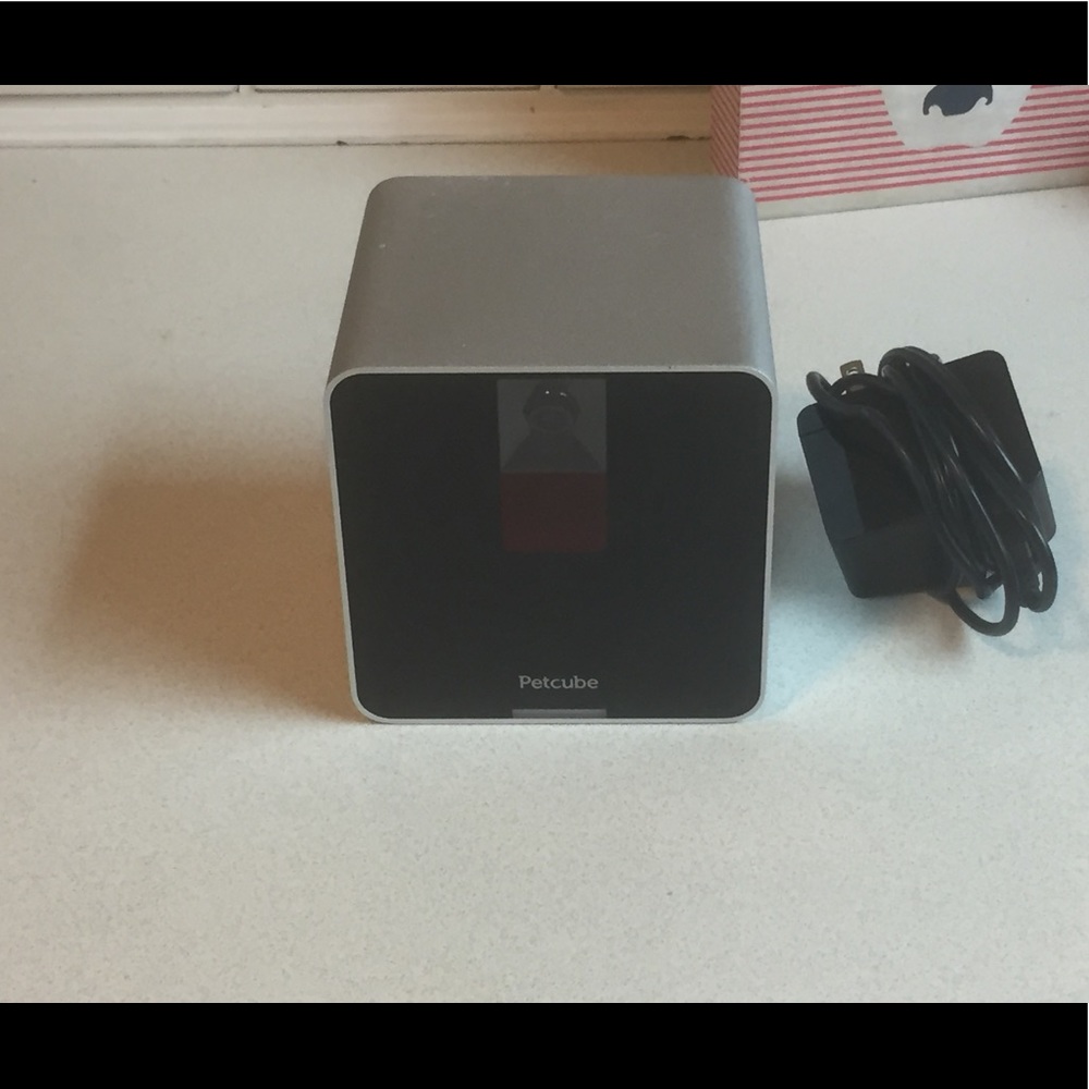 Petcube