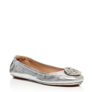 Cute flats. Perfect with skirts or leggings Cute flats. Perfect with skirts or leggings