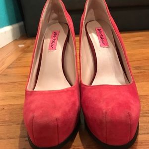 Size 9 Betsey Johnson Red Pumps