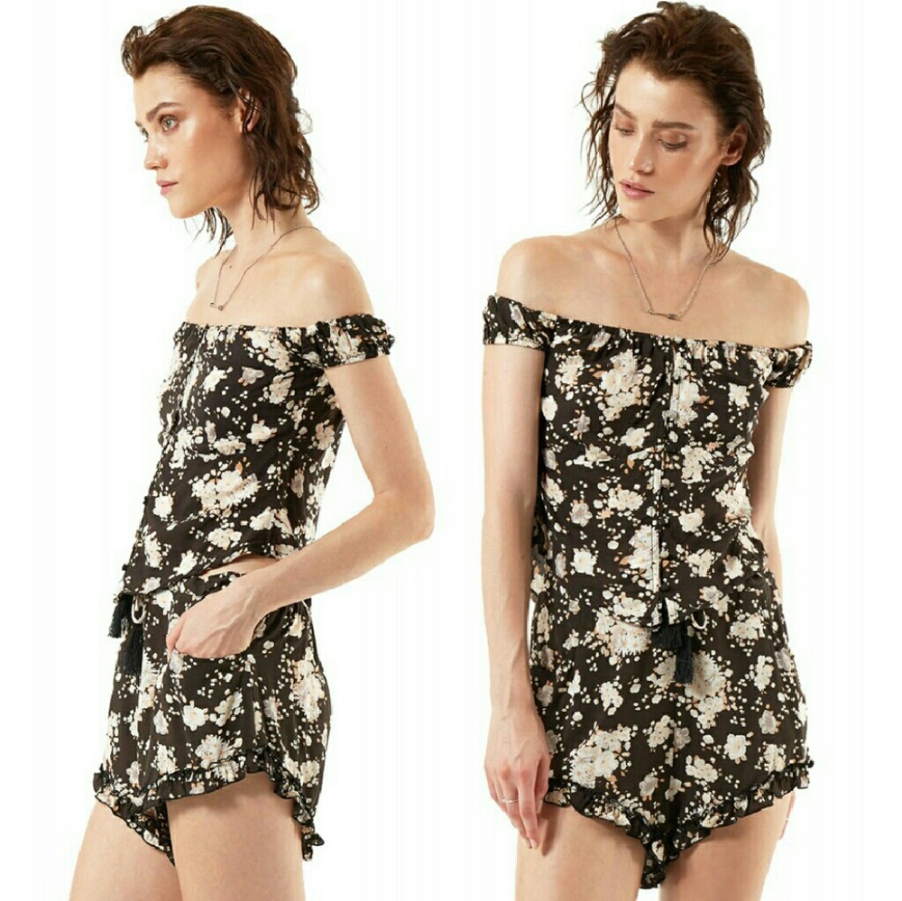 New spell designs gypsy dancer cami caviar top XS